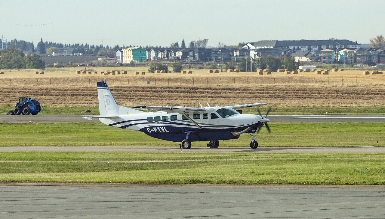 File photo: A Cessna 208B Grand Caravan EX taxis at Edmonton International Airport in Alberta. Illustrative context; not a photograph of the reported event.